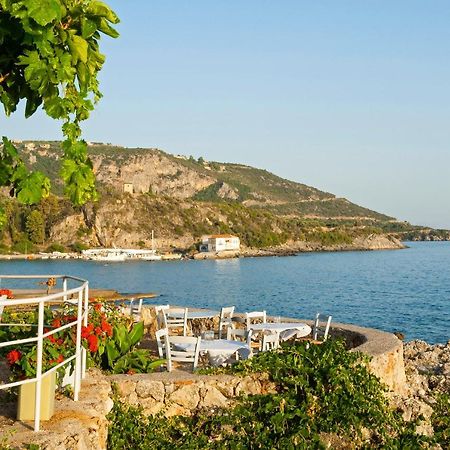 Hotel Lela'S Kardamyli Exterior foto